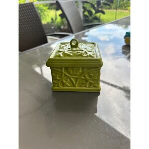 Vintage Green Ceramic Decorative Trinket Box with Raised Floral Design and Lid